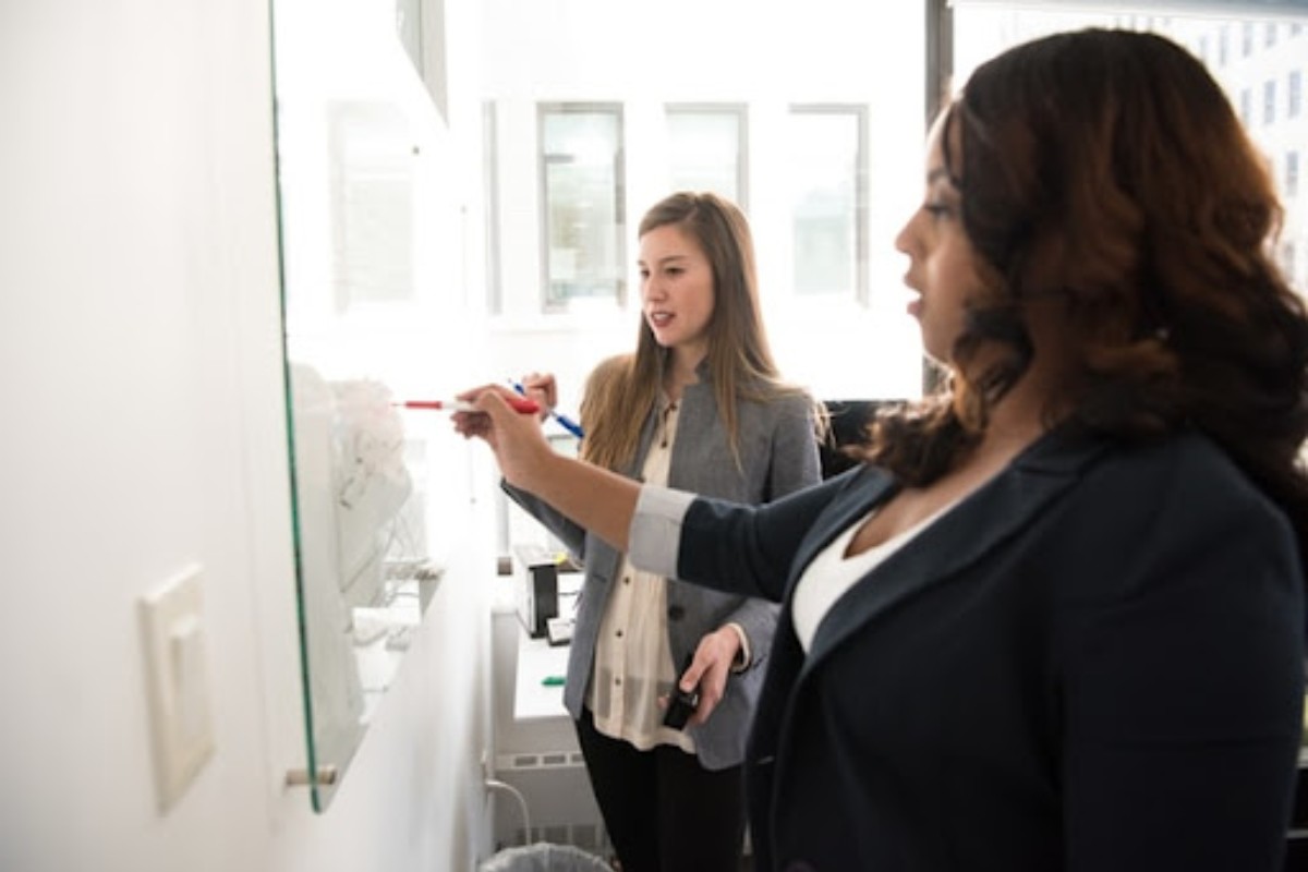 How Can a Recruiting Platform Benefit You?