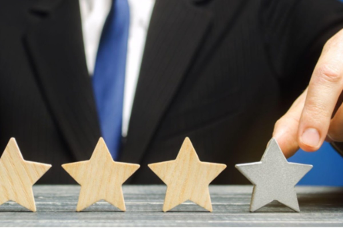 Top 6 Ways to Boost Your Brand Identity and Improve Your E-A-T in 2022