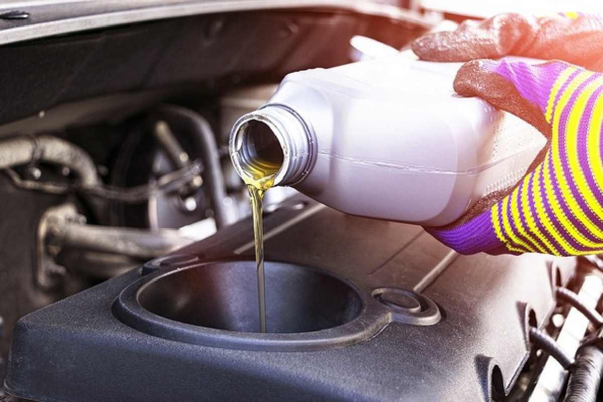 How 5W30 Engine Oil Became a Power Player for Green Cars