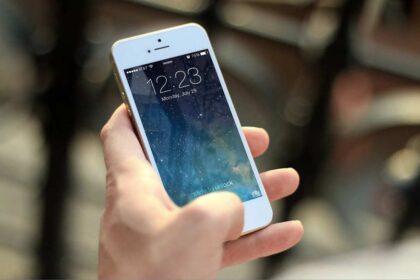 Tips for Choosing a Mobile Phone Plan That Fits Your Needs